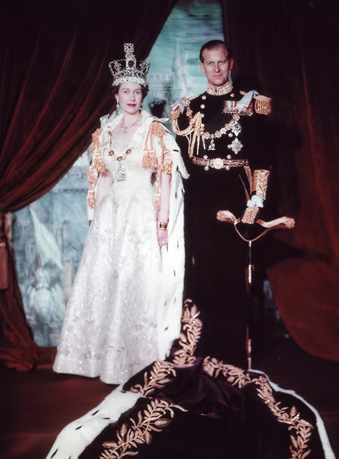Elizabeth_II_&_Philip_after_Coronation
